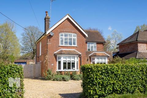 3 bedroom detached house for sale, Northfield Road, Ringwood, BH24