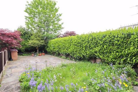 21 Billy Lane, Clifton, Manchester, M27 8FS