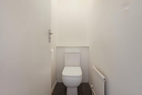 2 Gibson Close, North Weald, Epping, CM16 6JS