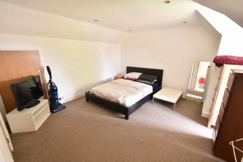 2 bedroom flat to rent, Dyke Road, Brighton