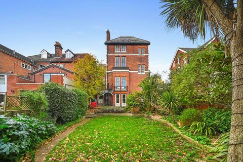 6 bedroom detached house for sale, Wellesley Road, Lexden, Colchester