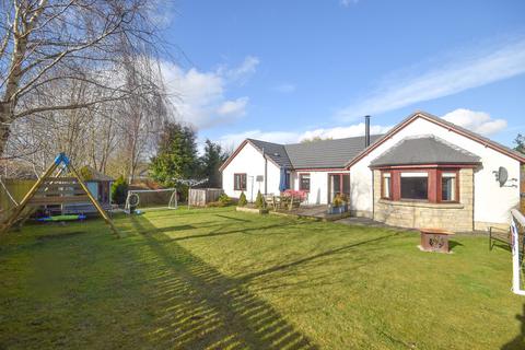 4 bedroom detached bungalow for sale, Kinclaven Gardens, Murthly, Perth