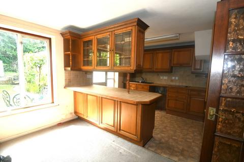 14 Barton Road, Slough, SL3 8DF