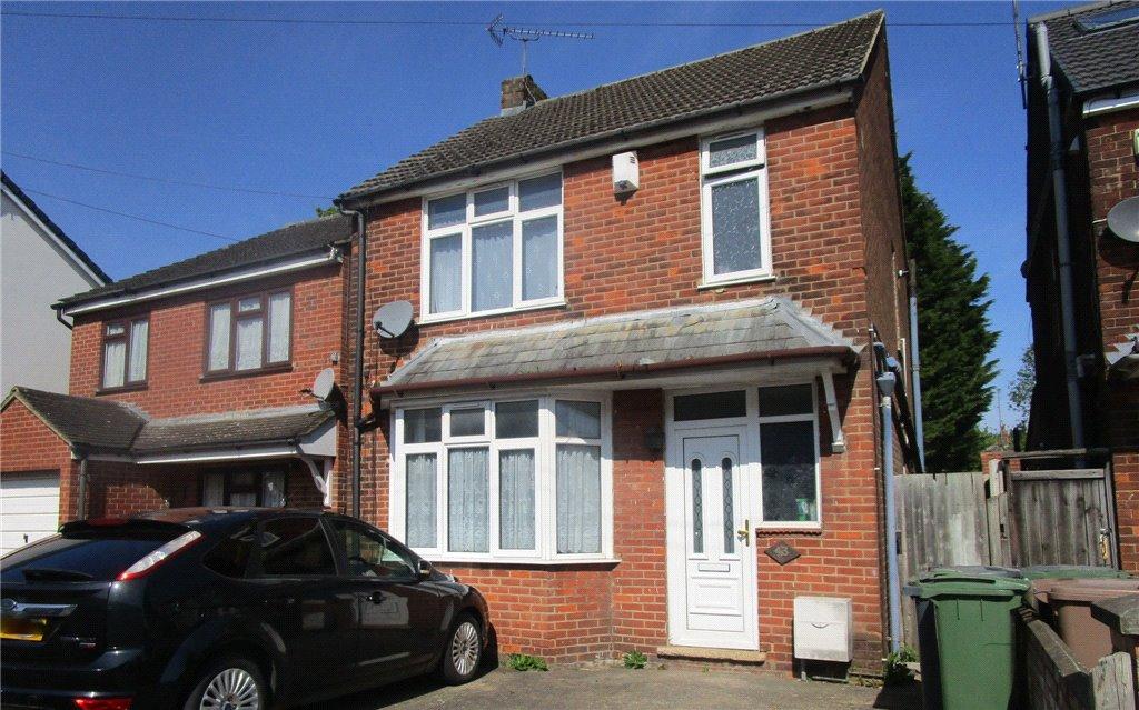 Luton, Luton LU3 3 bed detached house for sale £210,000
