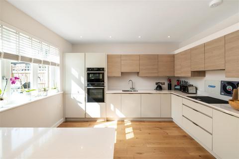 undefined, Astor Gardens, Horley, Surrey, RH6