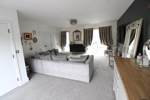 74 River View, Haworth, Keighley, BD22 8SB