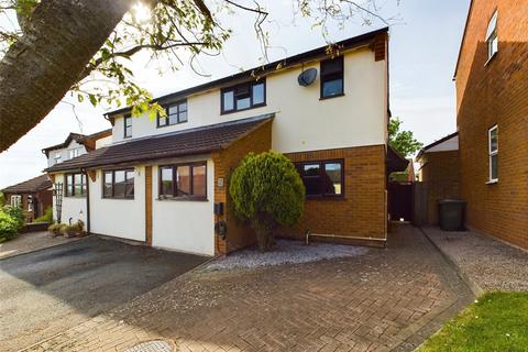 3 bedroom semi-detached house for sale, Foxglove Close, Ross-on-Wye, Herefordshire, HR9