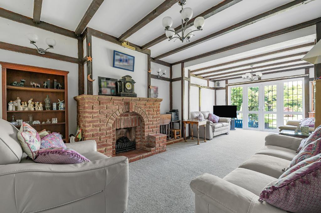 Archer Road, Orpington, Kent, BR5 2BS 5 bed detached house for sale £