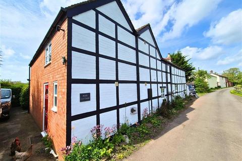 4 bedroom detached house for sale, Broad Lane, Leominster, Herefordshire, HR6 0AL