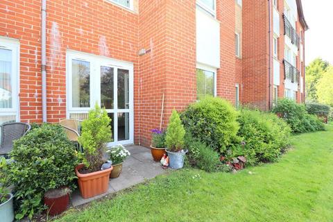 1 bedroom apartment for sale, Hughes Court, Lucas Gardens, Luton, Bedfordshire, LU3 4BN