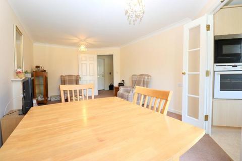 1 bedroom apartment for sale, Hughes Court, Lucas Gardens, Luton, Bedfordshire, LU3 4BN