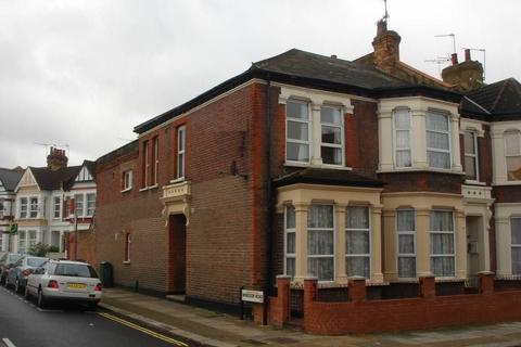 5 bedroom maisonette for sale, Chapter Road, London NW2