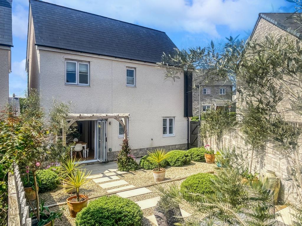 St. Erme, Truro TR4 3 bed detached house for sale £375,000