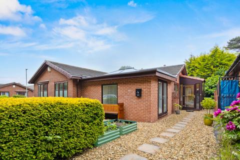 4 bedroom detached bungalow for sale, Clay Cross Road, Liverpool, L25