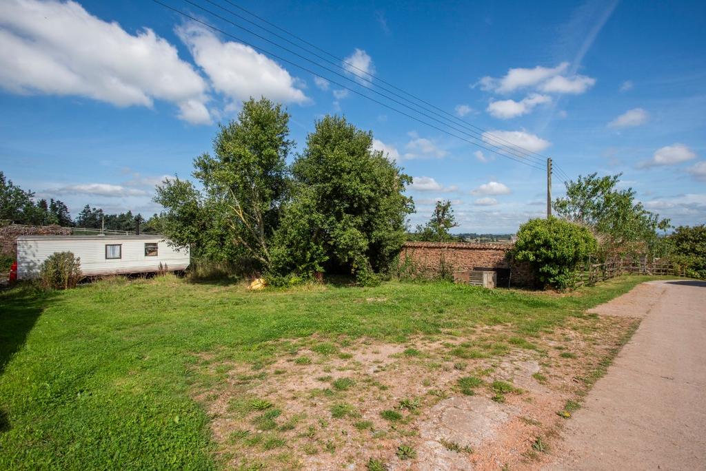 Lot 2
