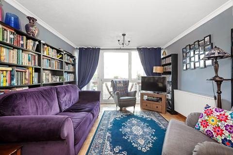 2 bedroom apartment for sale, Sylvan Road, Crystal Palace, SE19