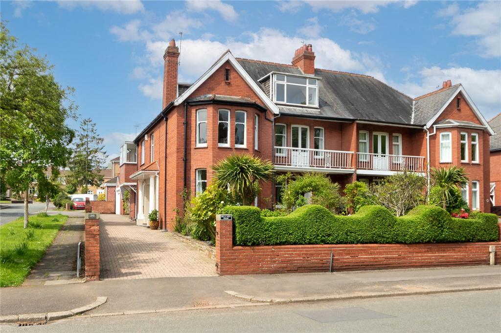 Lake Road West, Roath Park, Cardiff.... 6 bed semidetached house for