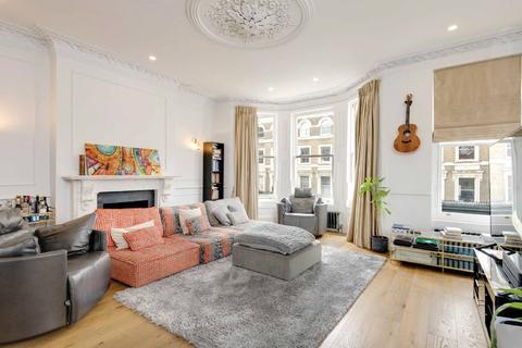 4 bedroom apartment for sale, Winchester Road, London