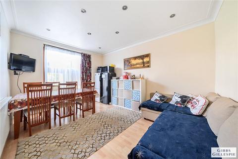 3 bedroom end of terrace house for sale, Grasmere Avenue, Wembley, Middlesex