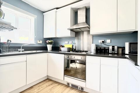 undefined, Sandpiper Close, Greenhithe, Kent, DA9