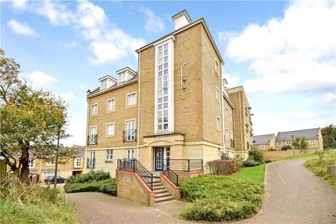 96 Sandpiper Close, Greenhithe, DA9 9RY