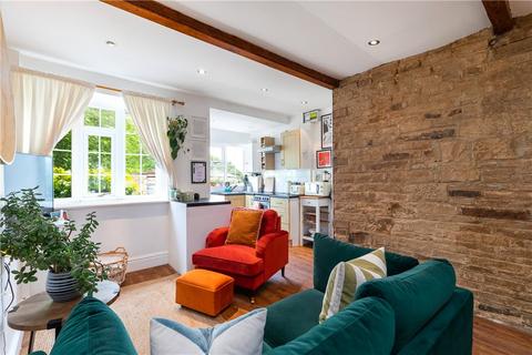 16 Brook Hill, Baildon, Shipley, BD17 6NS