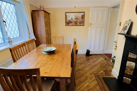 3 bedroom semi-detached house for sale, WOODFORD GREEN IG8