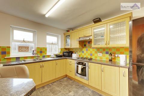 undefined, RM 4, 7 Honeywood, Newcastle Under Lyme ST5