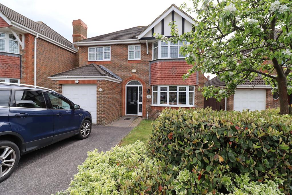 Hazel Grove, BexhillonSea, TN39 4 bed detached house for sale £485,000