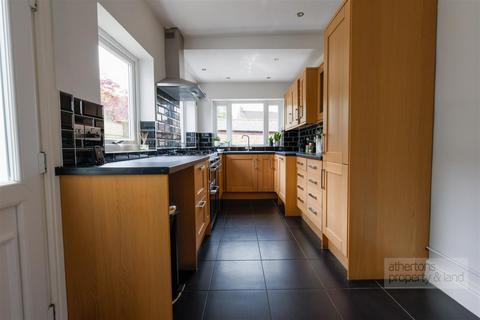 4 bedroom terraced house for sale, Queen Street, Whalley, Ribble Valley