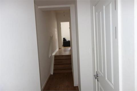 8a Selhurst Road, London, SE25 5QF