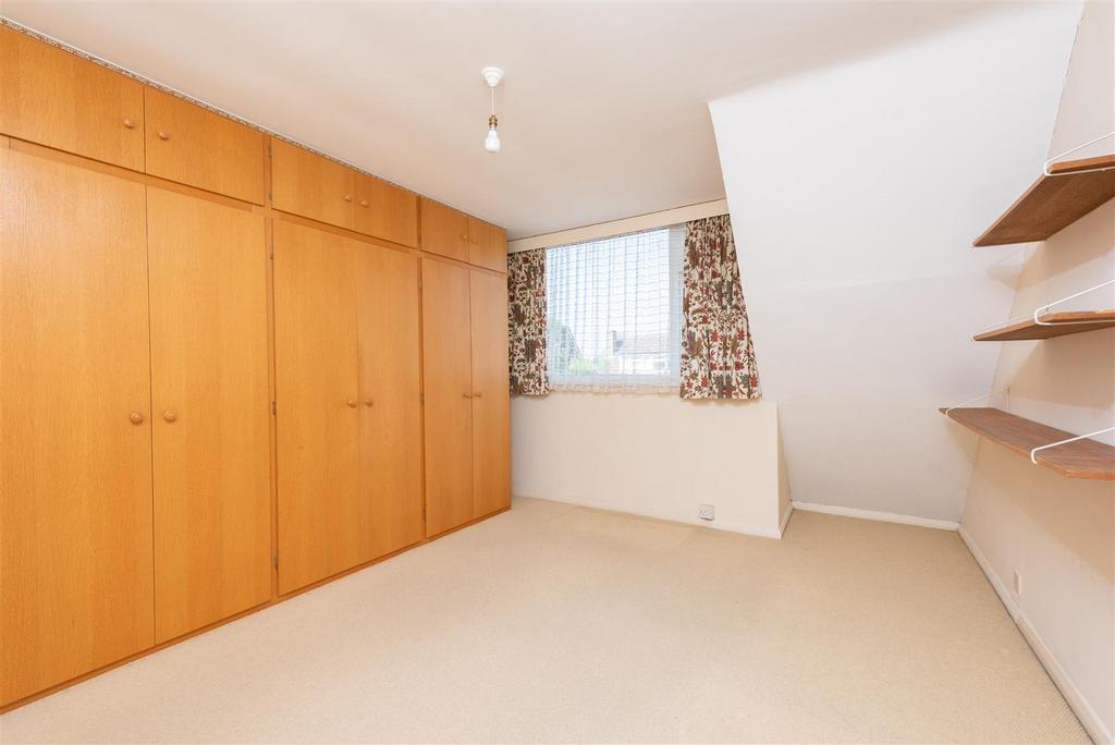 22 Stewart Close10.jpg
