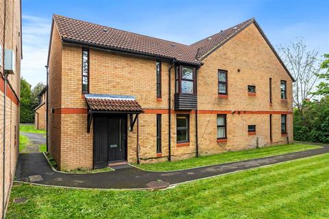 51 Shinners Close, London, SE25 5JQ