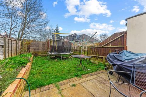 44 Manor Road, London, SE25 4TD
