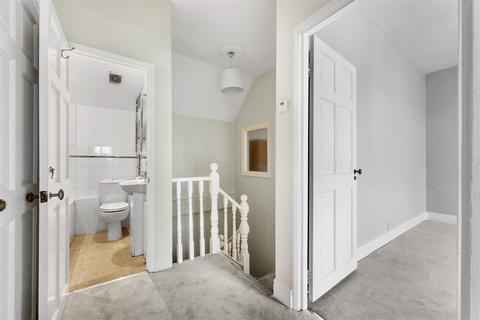 1 bedroom flat for sale, South Norwood Hill, London