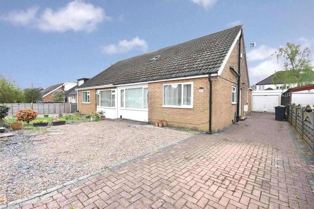 Red Hall Drive, Leeds, West Yorkshire 3 bed bungalow for sale £280,000