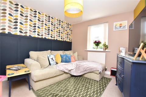 4 bedroom townhouse for sale, Holly Crescent, East Ardsley, Wakefield, West Yorkshire