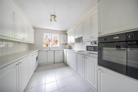 2 bedroom apartment for sale, 17 Hadleigh Court, Shadwell Lane, Leeds, West Yorkshire