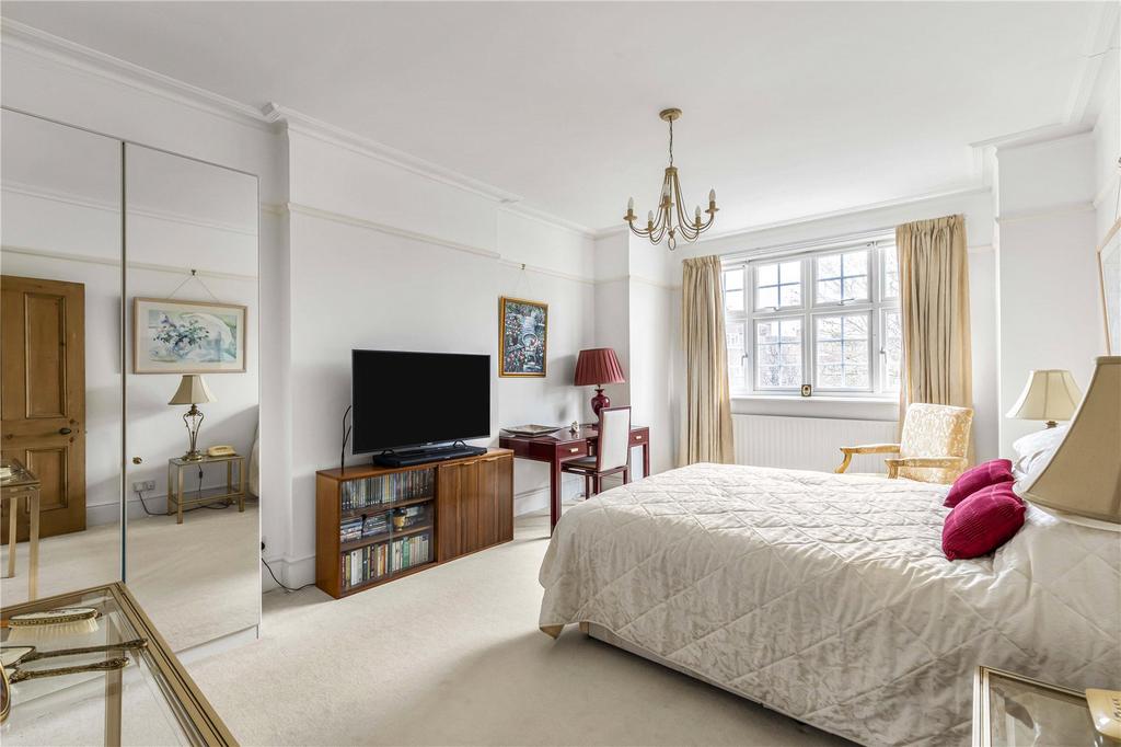 Principal Bedroom