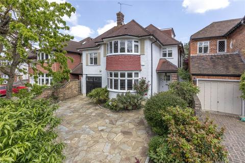 15 Sheen Common Drive, Richmond, TW10 5BW