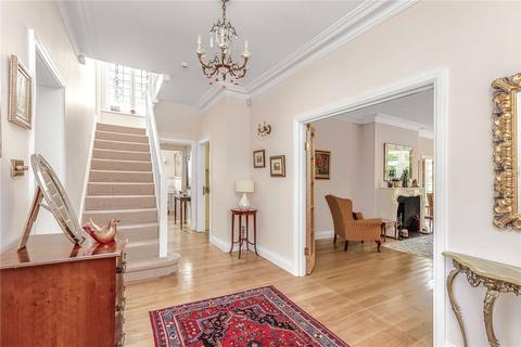 15 Sheen Common Drive, Richmond, TW10 5BW