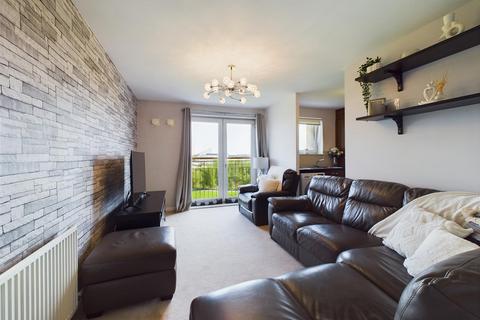 3 bedroom flat for sale, Whimbrel Wynd, Renfrew PA4