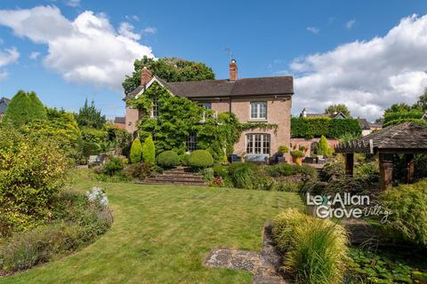 4 bedroom detached house for sale, Field Lane, Clent, Stourbridge