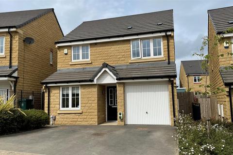 3 bedroom detached house to rent, Dobson Rise, Bradford