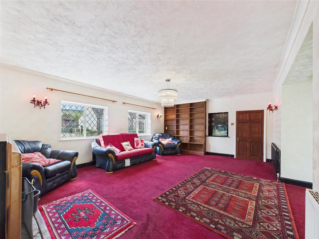 Lounge: