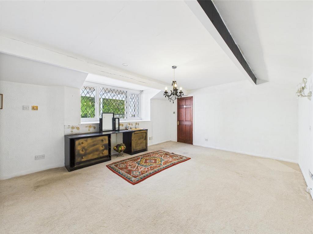 Bedroom: