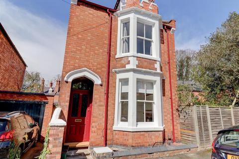 3 bedroom detached house to rent, Rosefield Street, Leamington Spa