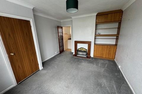 2 bedroom bungalow to rent, Harford Road, Poole