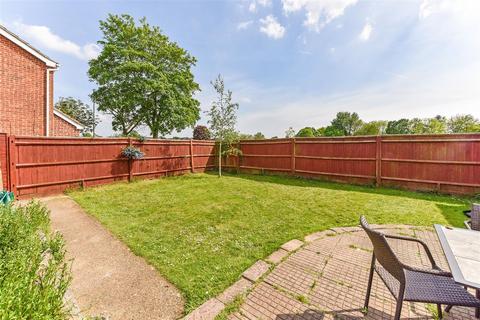 4 bedroom end of terrace house for sale, Kinver Close, Romsey, Hampshire