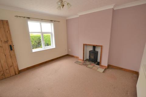 2 bedroom terraced house to rent, Mulbarton, Norwich